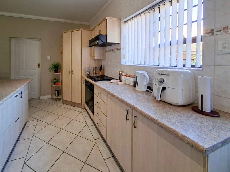 3 Bedroom Property for Sale in Heather Park Western Cape